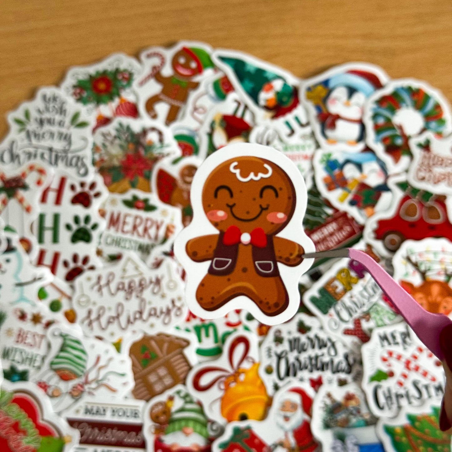 100pcs Christmas Santa and tree Stickers, Santa Claus, Merry Christmas Decals for Water Bottles, Laptops, Phones, diy Christmas presents