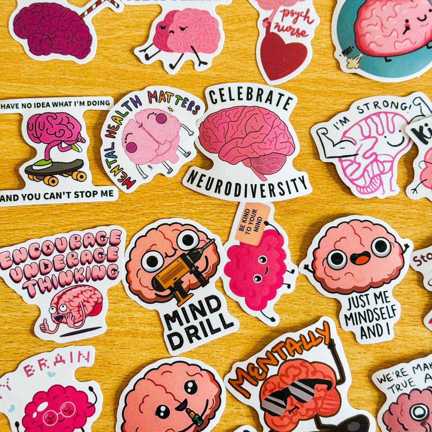 50Pcs Cartoon Brain Stickers, Cute Vinyl Decals for Laptop, Water Bottle, Scrapbooking, Crafts, Funny Brain Deco for Envelopes, Merry Gifts