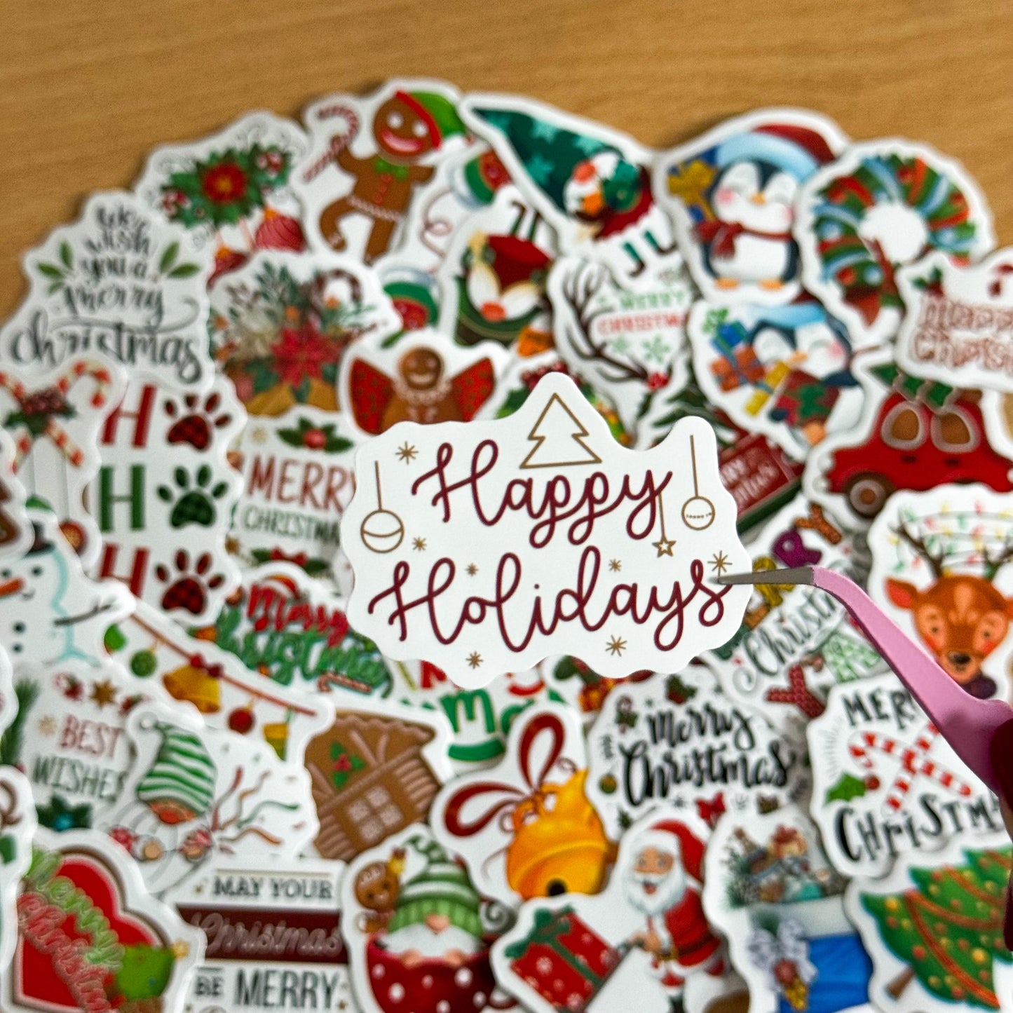 100pcs Christmas Santa and tree Stickers, Santa Claus, Merry Christmas Decals for Water Bottles, Laptops, Phones, diy Christmas presents