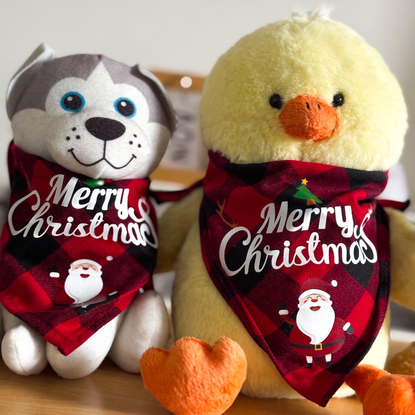 1 pcs Red plaid Pet Christmas Triangle Scarf, Dog Bandana, Santa Claus Letter Graphic Scarf For Holiday, Bib For Small, medium, large dog