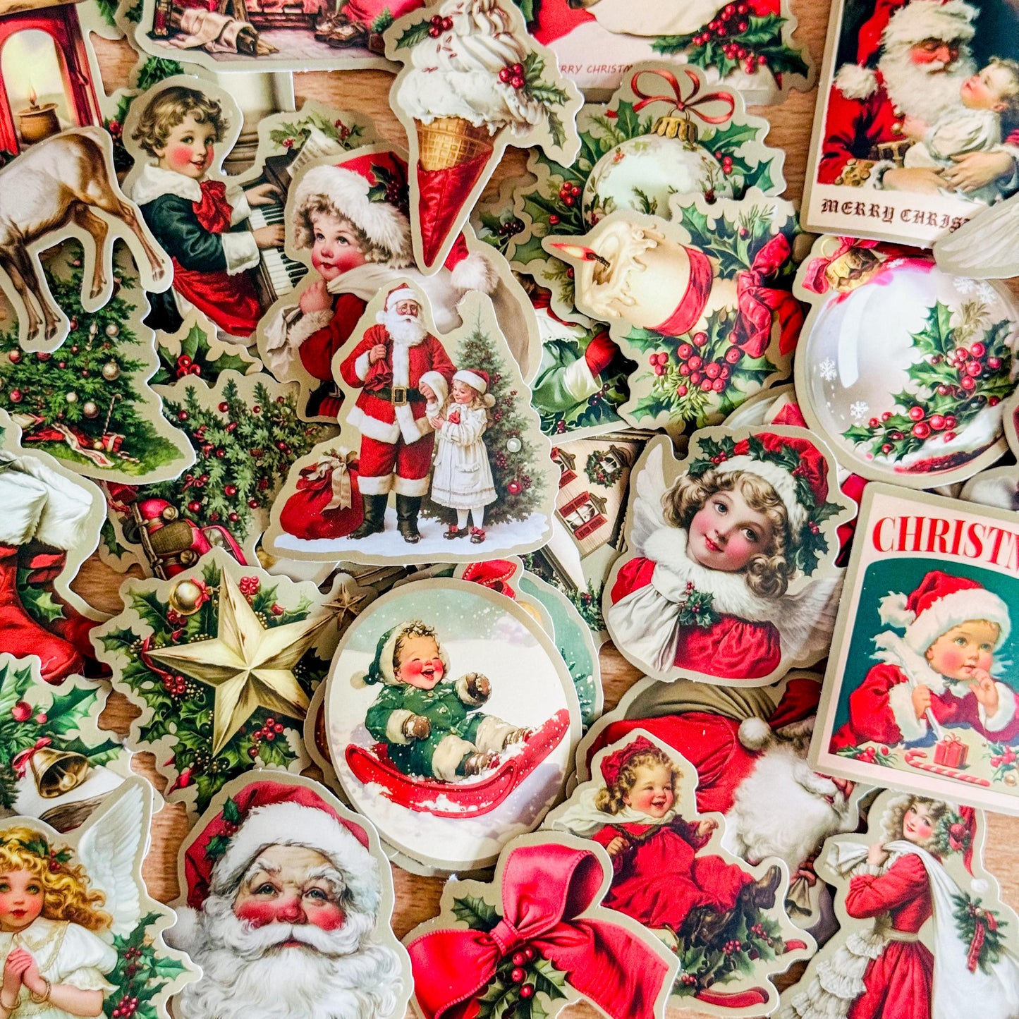 50pcs Vintage Christmas Stickers, Santa Claus, Merry Christmas Decals for Water Bottles, Laptops, Phones